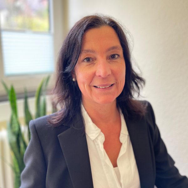 Julia Ebel (3) Frau Julia Ebel stellvertretende Einrichtungsleiterin